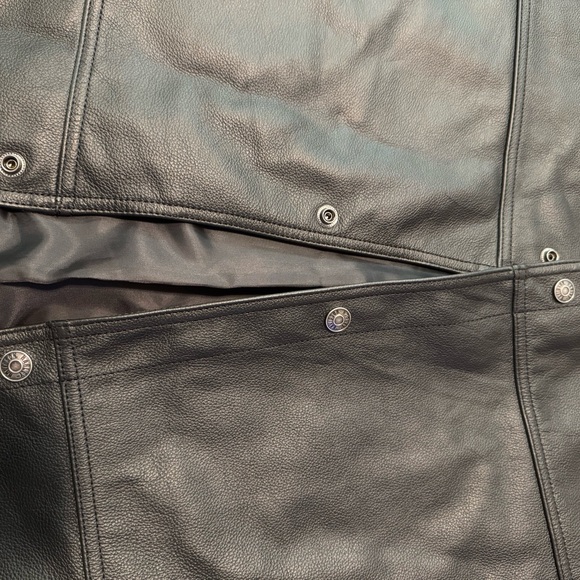 Harley Davidson Black Leather Vest - Picture 7 of 14